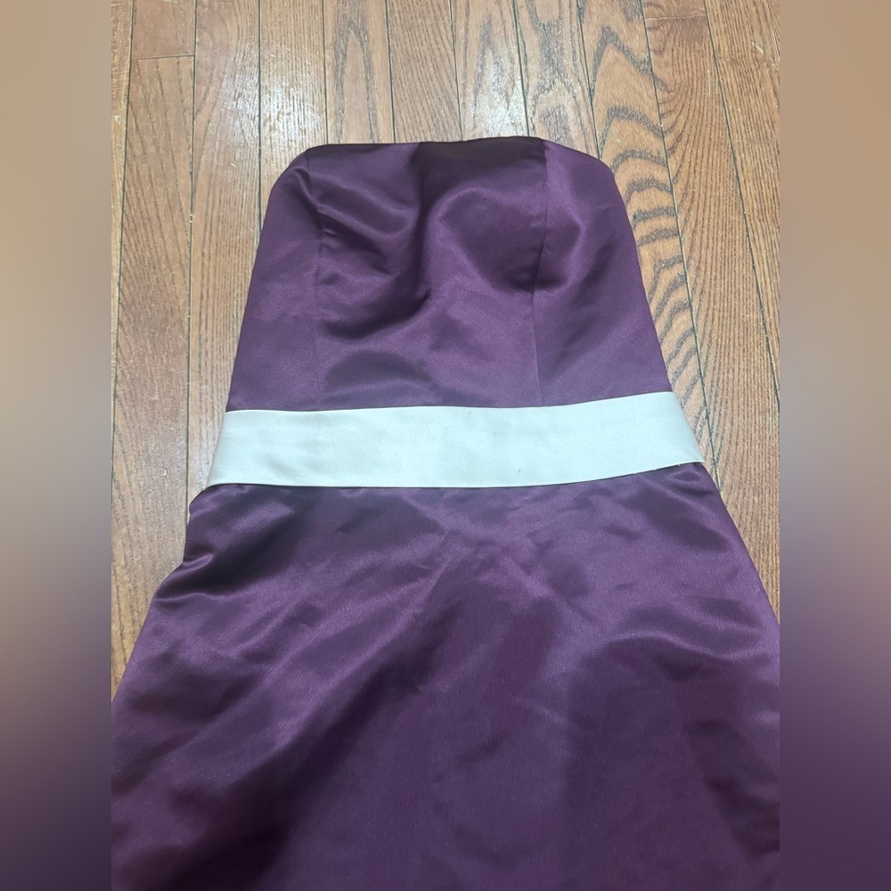 Bill Levkoff High-Low Skirt in Deep Purple and White - Picture 4 of 10